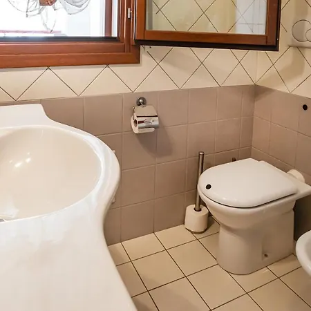 Hotel Welcomely - Rossini 2 *